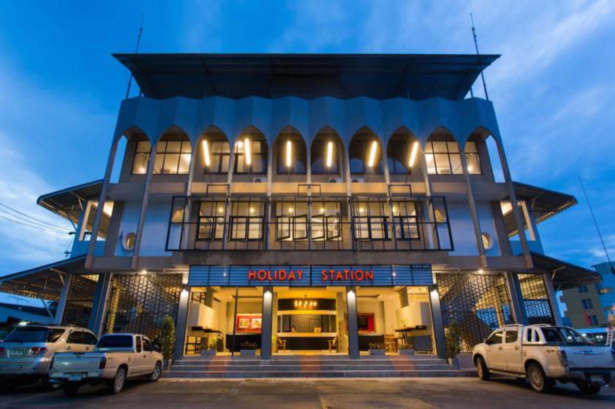 Holiday Station Hostel Krabi town Esterno foto